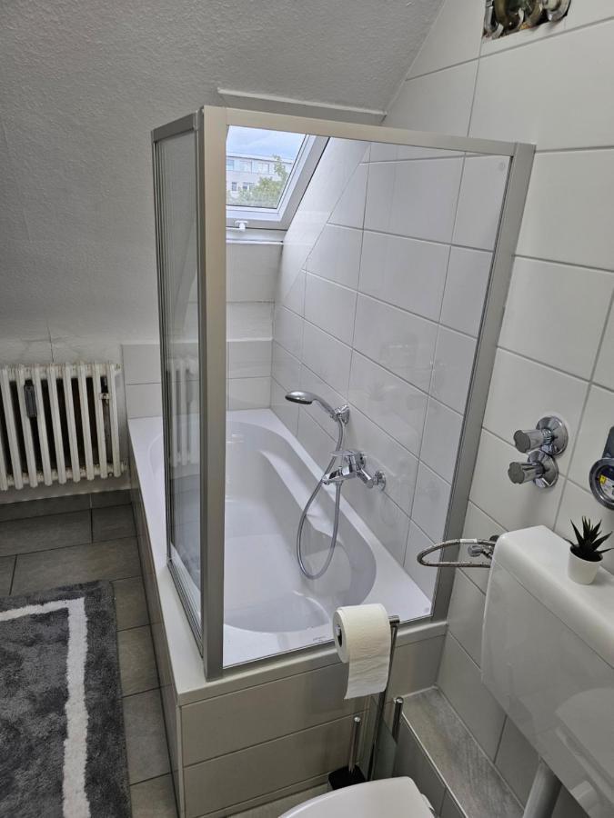 Exklusives Und Helles Dachgeschoss-Apartment No 3 Im Zentrum Von Kassel, Schnelles 1Gbit Internet, Geschirrspueler, Boxspringbetten Exterior foto